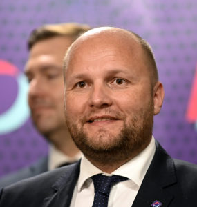 Demokrati sa zlúčujú s mini stranou