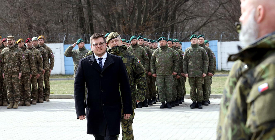 Českí vojaci kašlú na Fialovu politiku! So Slovákmi oslavovali významné výročie | Domáca politika