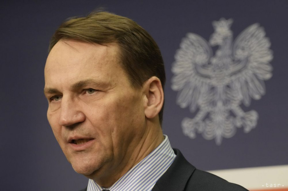 TOTO je provok&aacute;cia! Z&uacute;ri Poľsko, ktor&eacute; nad svojim &uacute;zem&iacute;m zachytilo &scaron;pion&aacute;žne lietadlo z Ruska | Zahraničn&aacute; politika