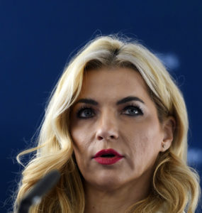 Žiadne odvolávanie nepodporuje