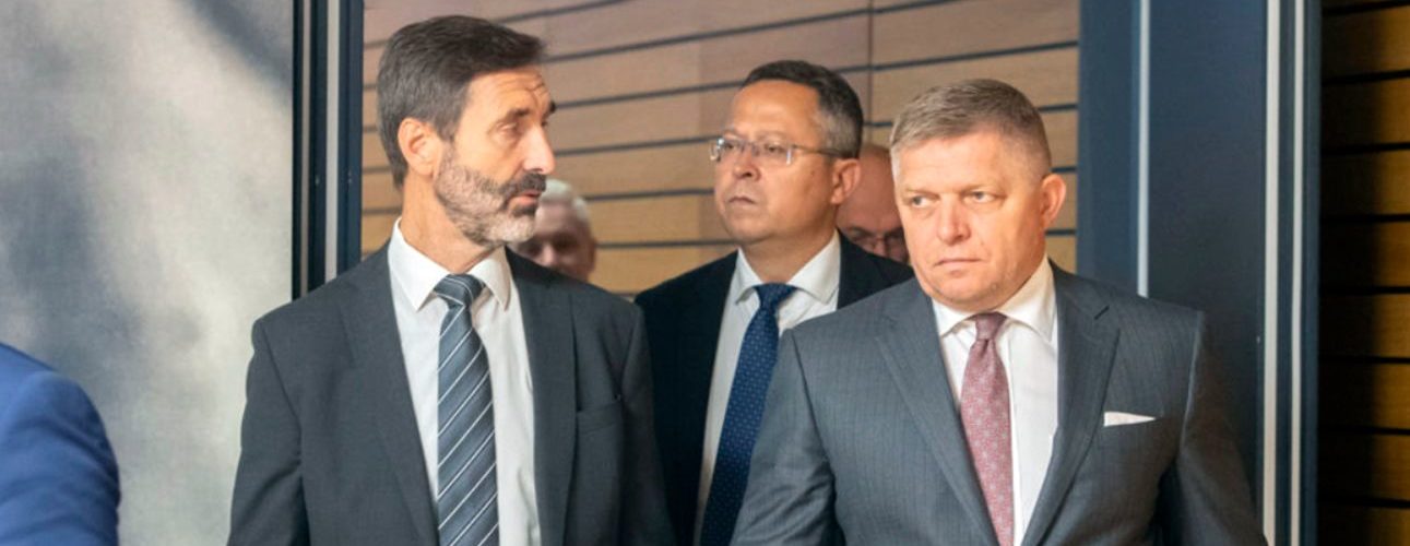 Robert Fico, Ladislav Kamenický a Juraj Blanár,