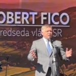 premiér Robert Fico (Smer-SD)