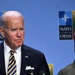 Americký prezident Joe Biden a ukrajinský prezident Volodymyr Zelenskyj, foto:tasr/ap