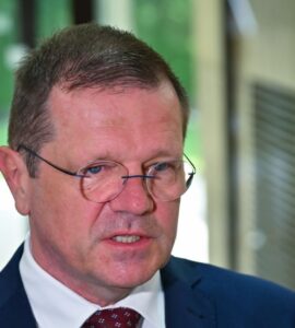 podpredseda vlády SR pre Plán obnovy a znalostnú ekonomiku Peter Kmec (Hlas-SD)