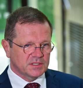 podpredseda vlády SR pre Plán obnovy a znalostnú ekonomiku Peter Kmec (Hlas-SD)