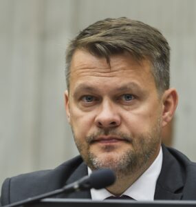poslanec NR SR Samuel Migaľ (HLAS-SD)