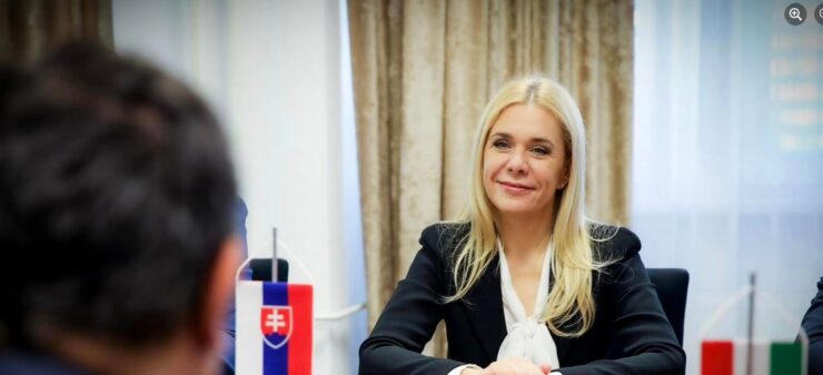 ministerka hospodárstva Denisa Saková (Hlas-SD)