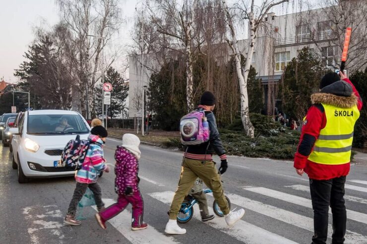 Seniori môžu pomáhať k zvýšeniu bezpečnosti na cestách, foto malacky.sk