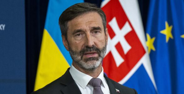 minister zahraničných vecí a európskych záležitostí SR Juraj Blanár (Smer-SD)