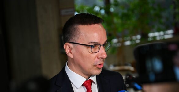 minister práce sociálnych vecí a rodiny SR Erik Tomáš (Hlas-SD)