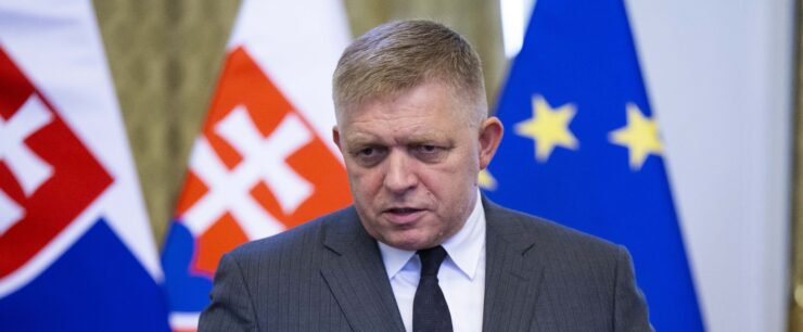 Predseda vlády SR Robert Fico (Smer-SD)