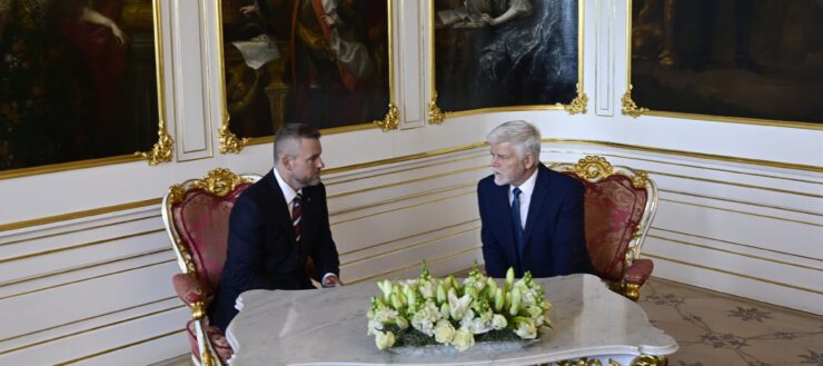 prezident SR Peter Pellegrini (vľavo) a český prezident Petr Pavel (vpravo)