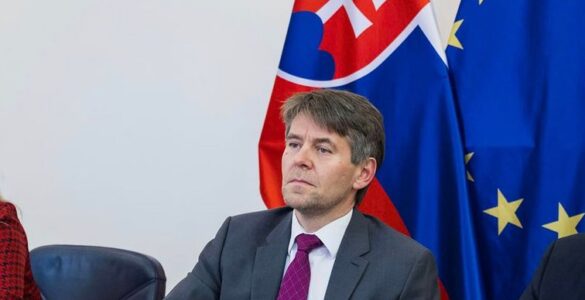 štátny tajomník Ministerstva zahraničných vecí a európskych záležitostí Slovenskej republiky Marek Eštok