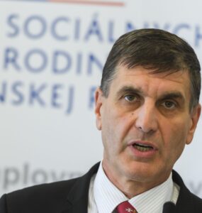 poslanec Európskeho parlamentu Branislav Ondruš (Hlas-SD)