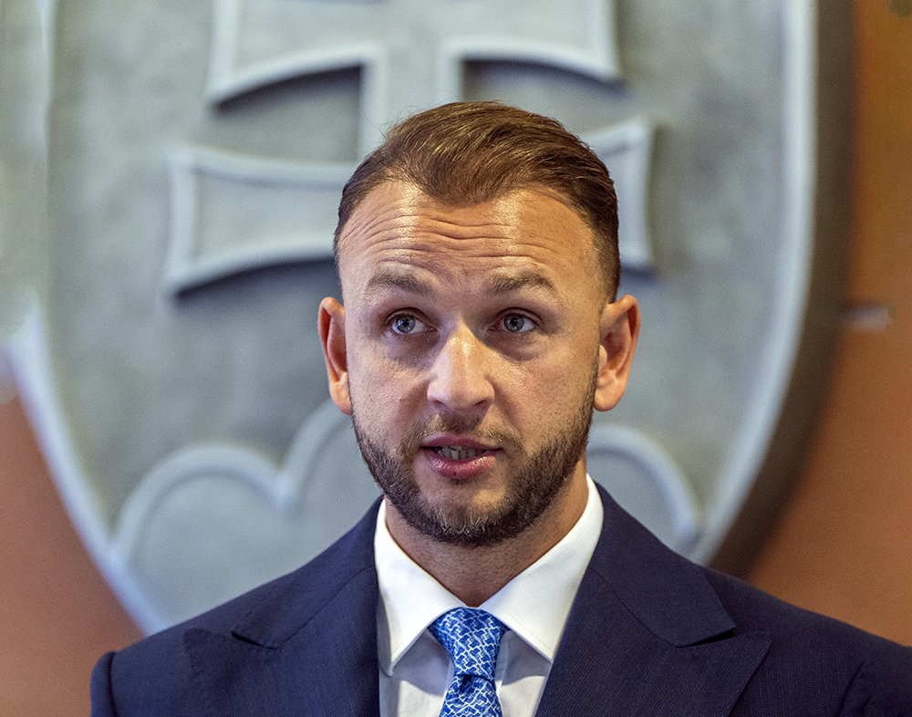 Rezort vn&uacute;tra vysvetľuje postup: Rozhodnutie o kasačnej sťažnosti vych&aacute;dza z novej pr&aacute;vnej situ&aacute;cie | Dom&aacute;ca politika