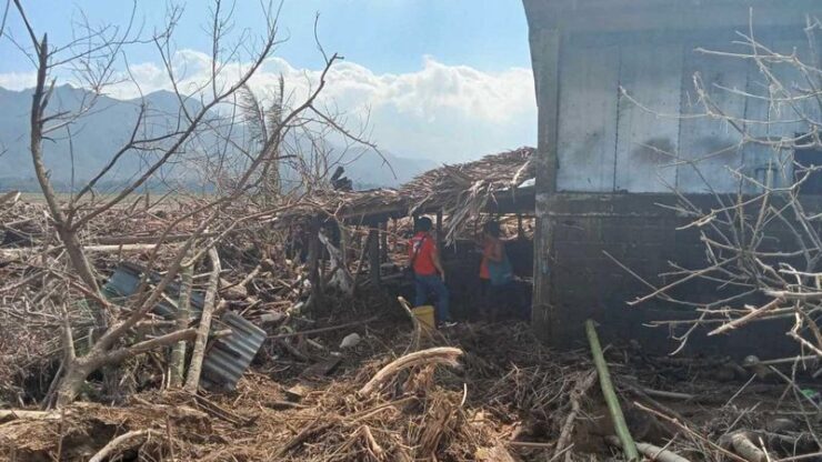 Následky tajfúnu na Filipínach, Philippine Red Cross/ REUTERS