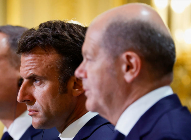 Emmanuel Macron a Olaf Scholz