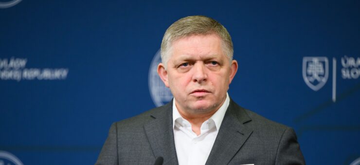 predseda vlády SR Robert Fico (Smer-SD)