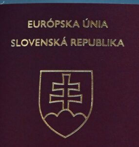 Na snímke nový cestovný pas