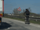 cyklista na obchvate, foto redakcia eReport Trnava