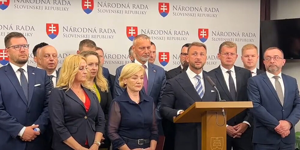 HLAS prináša do parlamentu balík opatrení