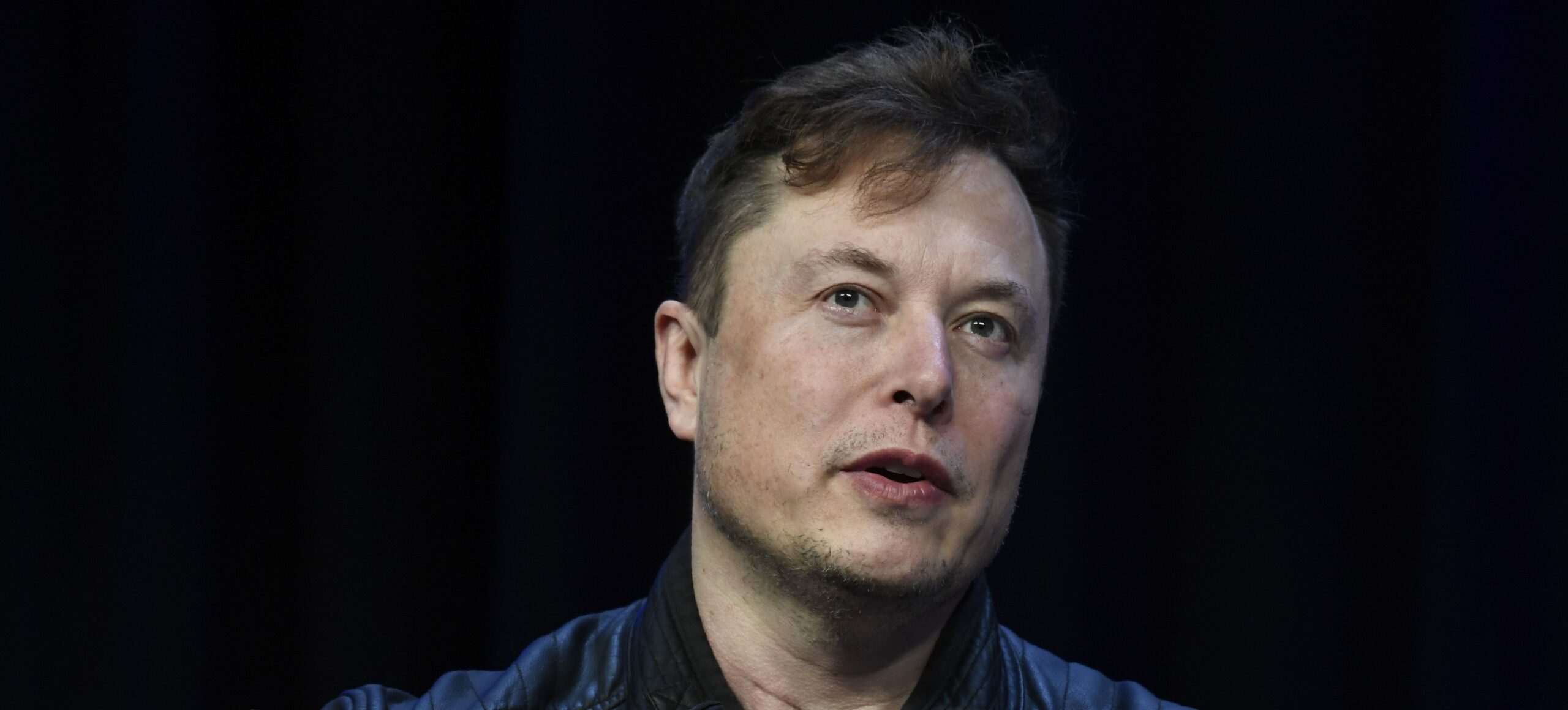 Muskova SpaceX chce vypustiť mili&oacute;n satelitov, aby zaistila pohon umelej inteligencie | Spr&aacute;vy zo zahraničia
