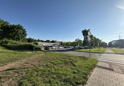 Pozemok na Spartakovskej, foto-redakcia eReport Trnava