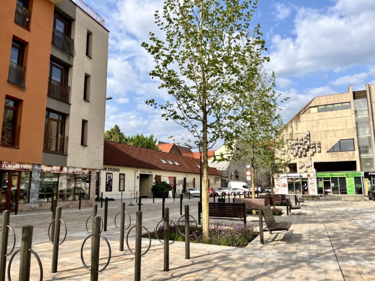 Nový "parčík" za Jednotou, redakcia eReport Trnava