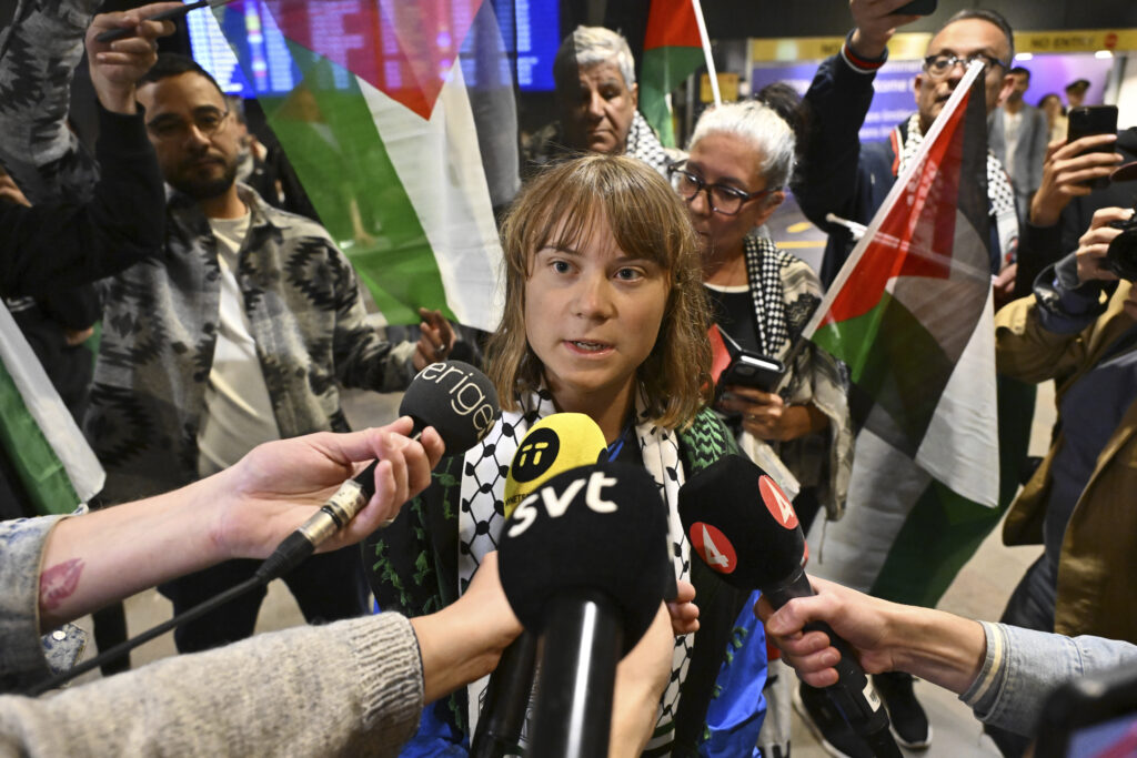 Izrael op&auml;ť zadržal aktivistov, ktor&iacute; niesli do Gazy pomoc. Medzi nimi je aj Slovenka! | Spr&aacute;vy zo zahraničia