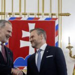 Na snímke zľava španielsky kráľ Filip VI. a prezident SR Peter Pellegrini