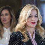 Na snímke ministerka kultúry SR Martina Šimkovičová a v pozadí riaditeľka Medzinárodného domu umenia pre deti Bibiana Petra Flach