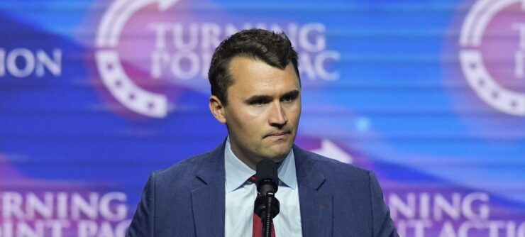 Na archívnej snímke Charlie Kirk,