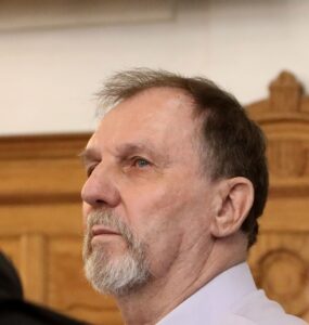 Na snímke Juraj C., obžalovaný pre obzvlášť závažný zločin teroristického útoku spáchaný na chránenej osobe,