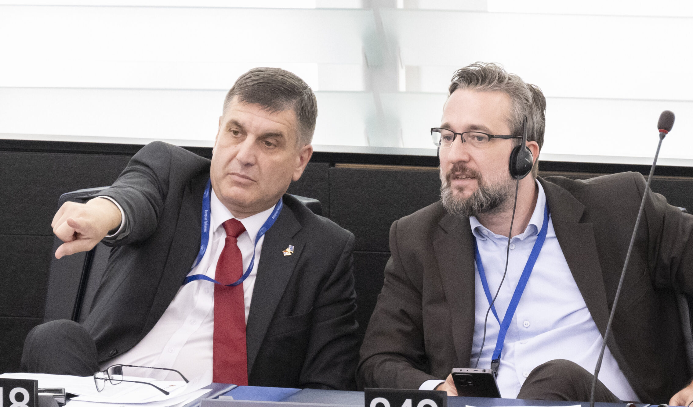 Progres&iacute;vna prezidentka KOZ Uhlerov&aacute; m&aacute; siln&eacute;ho s&uacute;pera. Nov&yacute;m &scaron;&eacute;fom odbor&aacute;rov chce byť Ondru&scaron; | Dom&aacute;ca politika