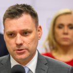 minister životného prostredia SR Tomáš Taraba (nominant SNS) a podpredsedníčka vlády a ministerka hospodárstva SR Denisa Saková (Hlas-SD)