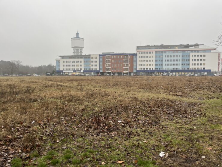 Pozemok na Veternej ulici, zdroj: redakcia Trnava Report