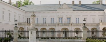 Ilustračné foto Kaštieľ Voderady, foto :Kaštieľ Voderady
