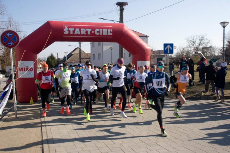 Minulé ročníky podujatia Suchávská 15, zdroj foto obec Suchá nad Parnou