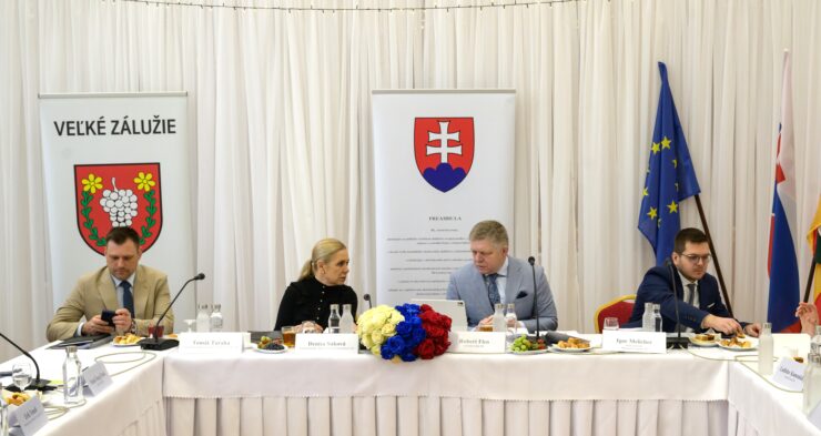 Vláda SR absolvovala v stredu 25. marca 2026 druhé z dvoch tohtotýždňových výjazdových rokovaní v Nitrianskom kraji.