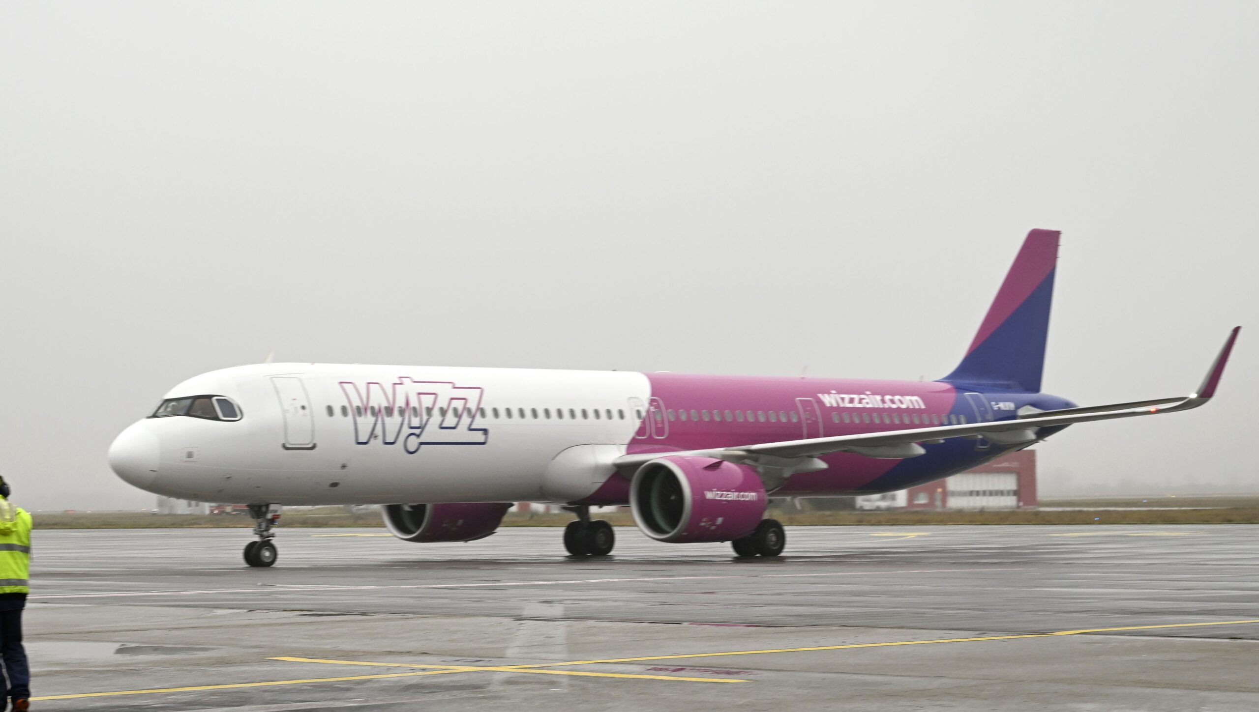 Wizz Air roz&scaron;iruje sieť letov zo Slovenska: Cestuj&uacute;ci sa m&ocirc;žu te&scaron;iť na nov&eacute; linky do Afriky aj &Aacute;zie | Spr&aacute;vy z domova