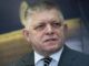 Premiér Robert Fico na návšteve v spoločnosti Slovnaft