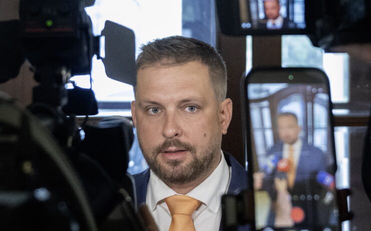 Na snímke minister zdravotníctva SR Kamil Šaško (Hlas-SD)