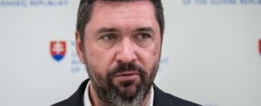 Na snímke minister pôdohospodárstva a rozvoja vidieka SR Richard Takáč (Smer-SD)